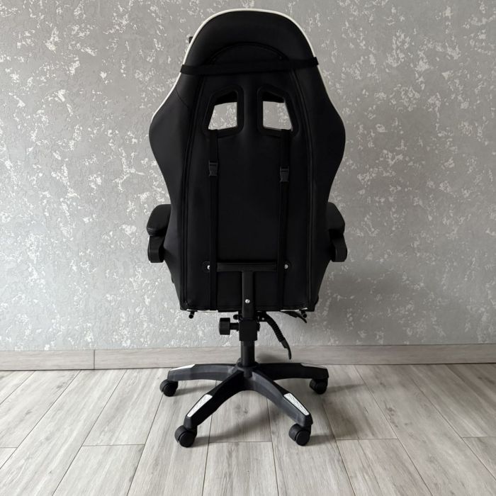 Комп‘ютерне крісло GAMER KO24B Чорно-білий