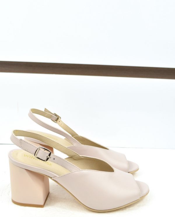 Босоножки с подбором Windrose